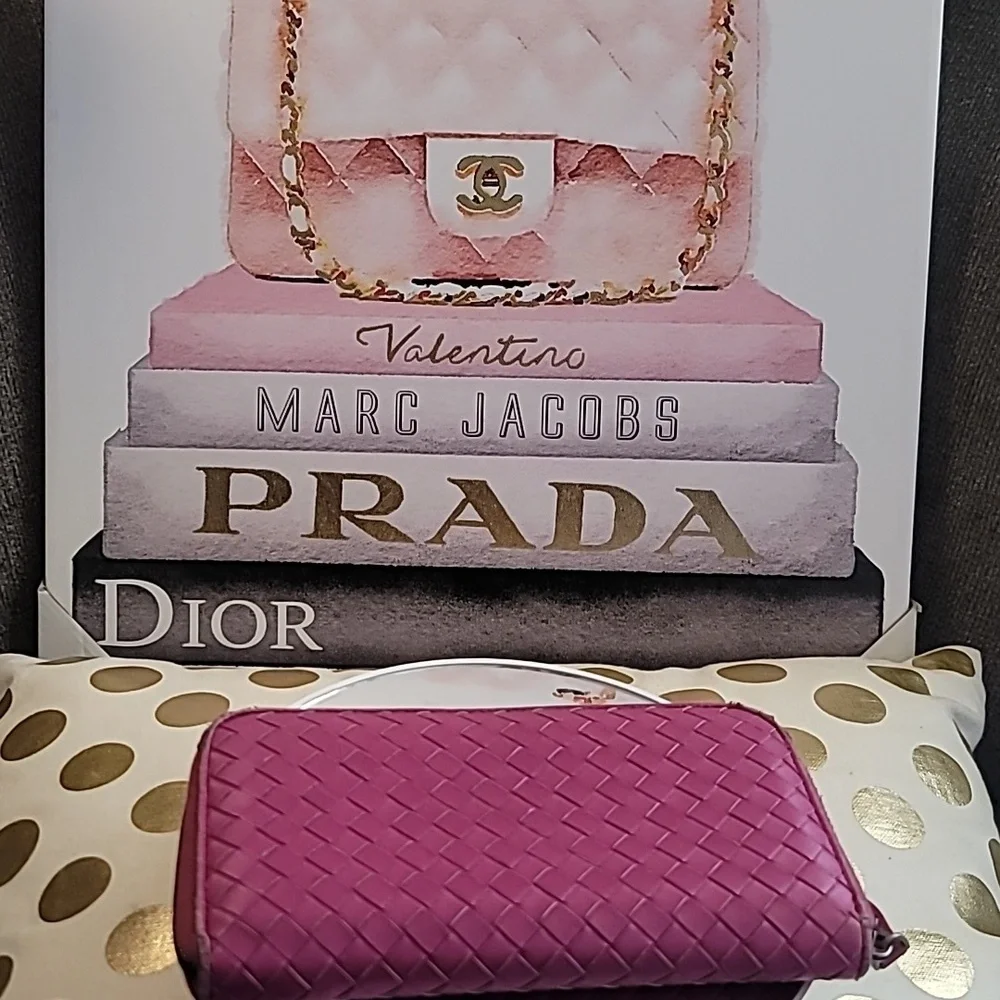 💜💕 Bottega Veneta Intrecciato Zip Around Wallet 💕💜